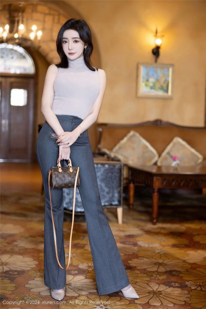 女人十六aaa毛片海报