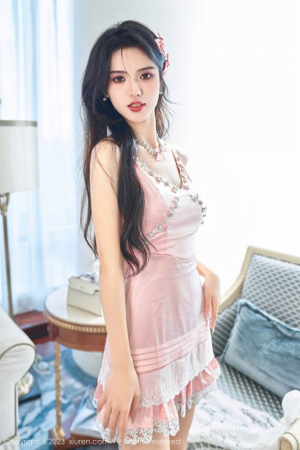 动漫巨乳比基尼美女被❌视频海报