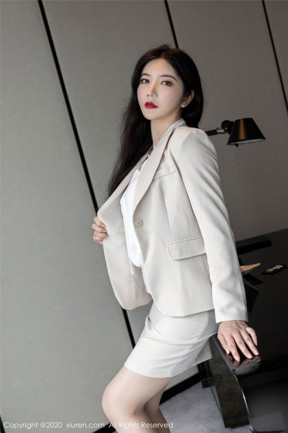 久久精品国产免费看小说海报