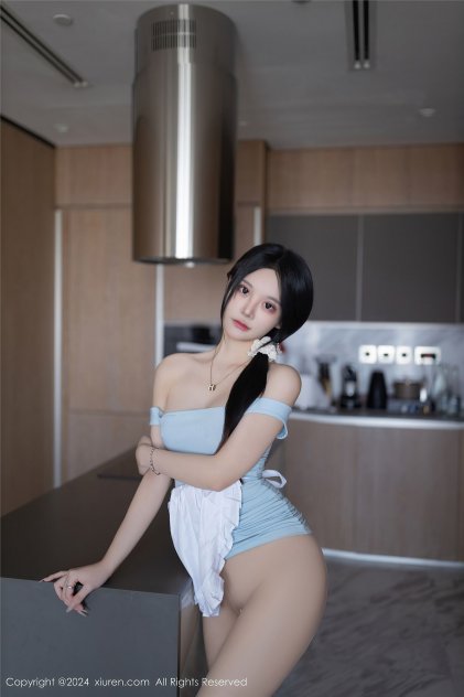 99r8这是只有精品视频2016海报